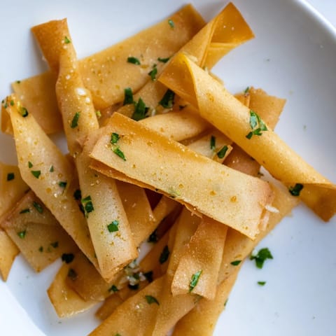 Crispy Garlic Lumpia Chips